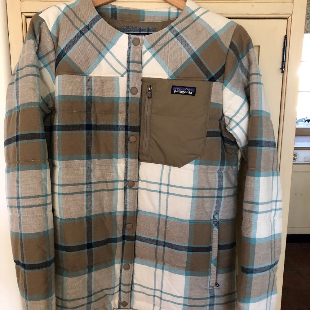 CLOSET ClOSING OCT 10th.  Patagonia Insulated Plaid Haywood Jacket L